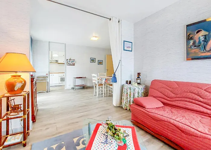 2 Bedroom Gorgeous In アパート