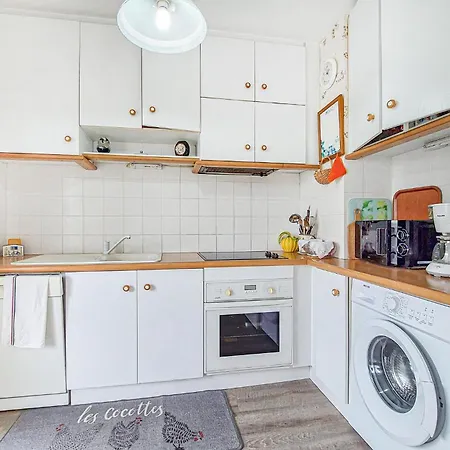 2 Bedroom Amazing In * Royan
