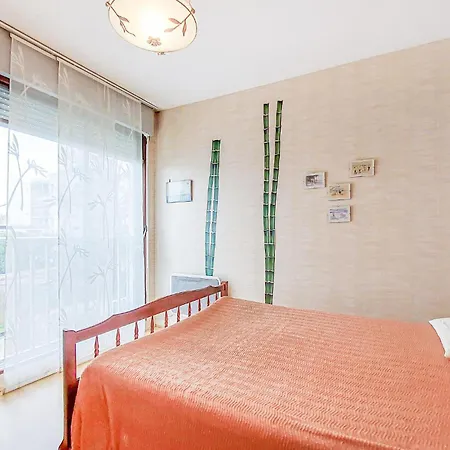 2 Bedroom Amazing In Апартаменти