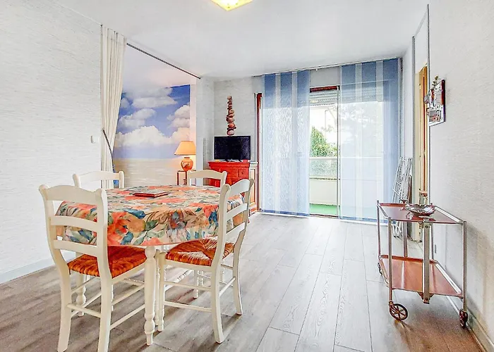 2 Bedroom Gorgeous In