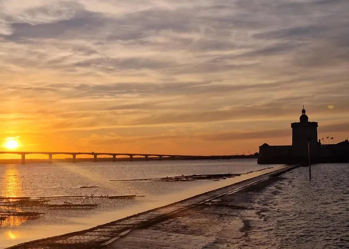 2 Bedroom Gorgeous In